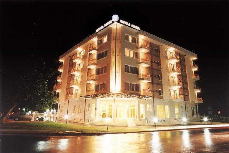 Apartcomplex Ritza Saints Constantine and Helena Exterior foto