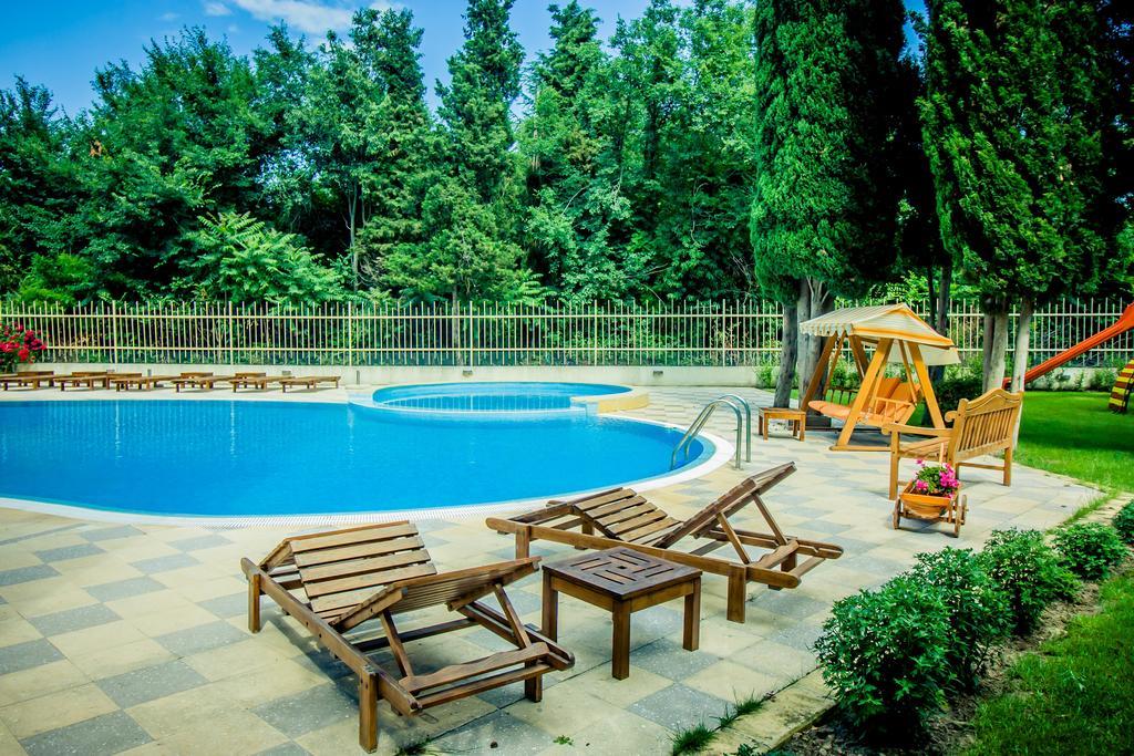 Apartcomplex Ritza Saints Constantine and Helena Exterior foto