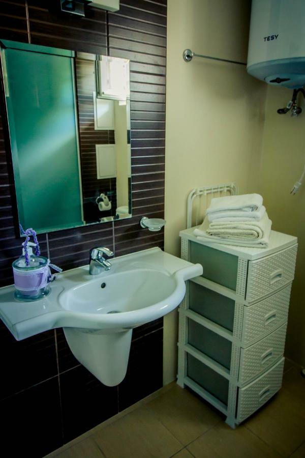 Apartcomplex Ritza Saints Constantine and Helena Exterior foto